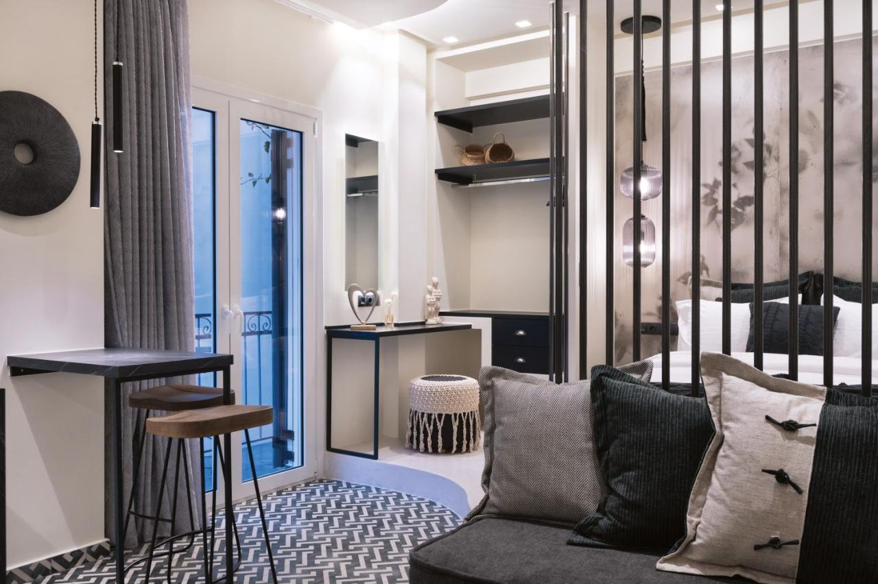 Adrianou At Heart Of Plaka Apartment Athena Bagian luar foto